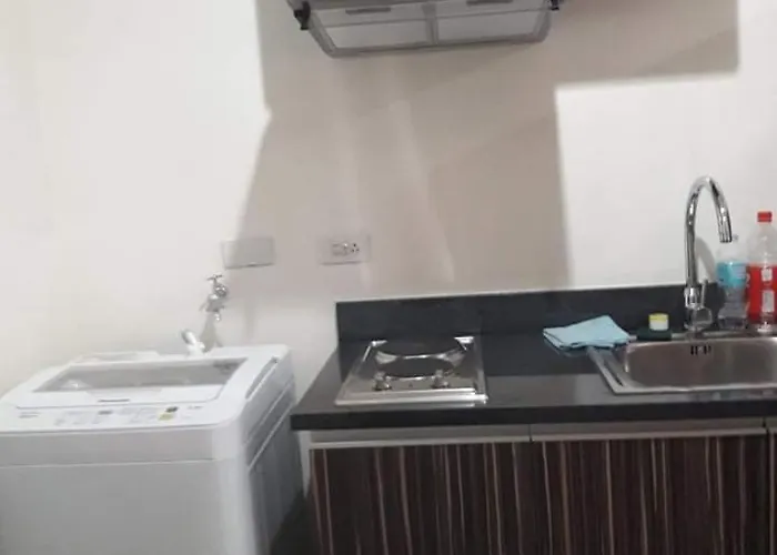 5 Spacious Studio's With Pool Near Sm & Ayala *