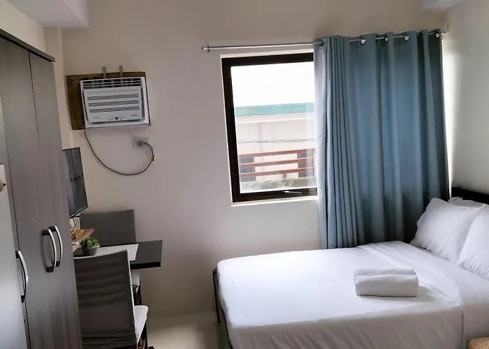 Апарт-отель 5 Spacious Studio's With Pool Near Sm & Ayala